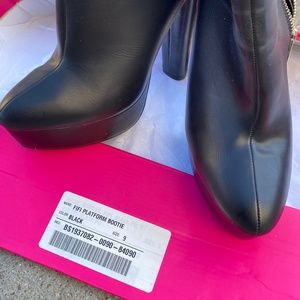 PLATFORM BOOTIES Size 9